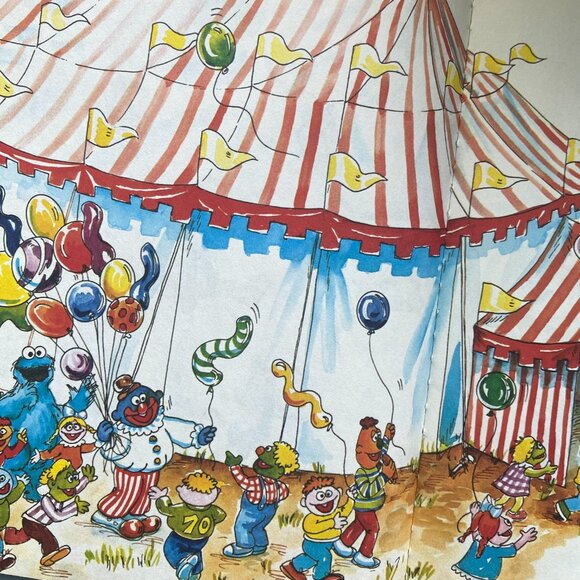 Vintage The Sesame Street Book Circus - Picture 4 of 9